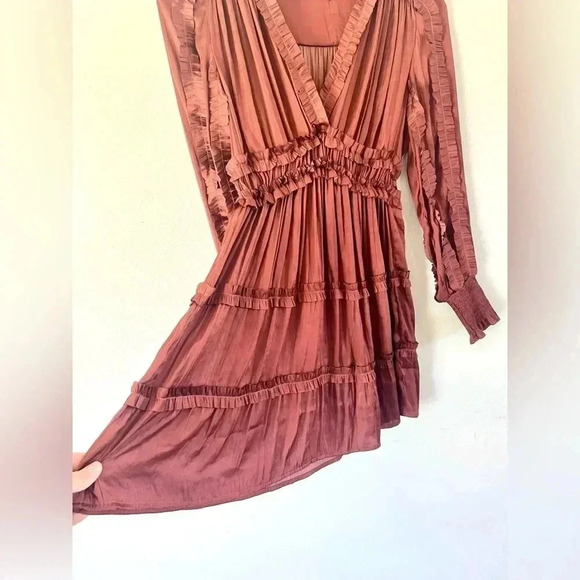 O.P.T. One Pretty Time Tianna Rust Long Sleeve Ruffle Silky Mini Dress Sz Small - Picture 4 of 14